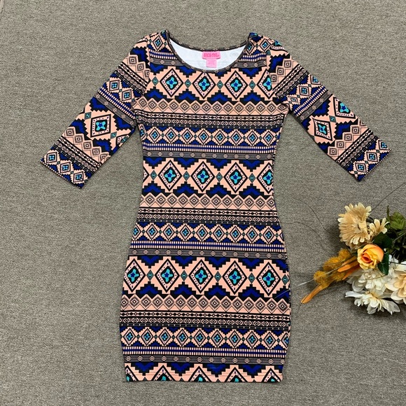 She’s Cool Aztec Print Design Bodycon Dress Size S - Picture 4 of 4